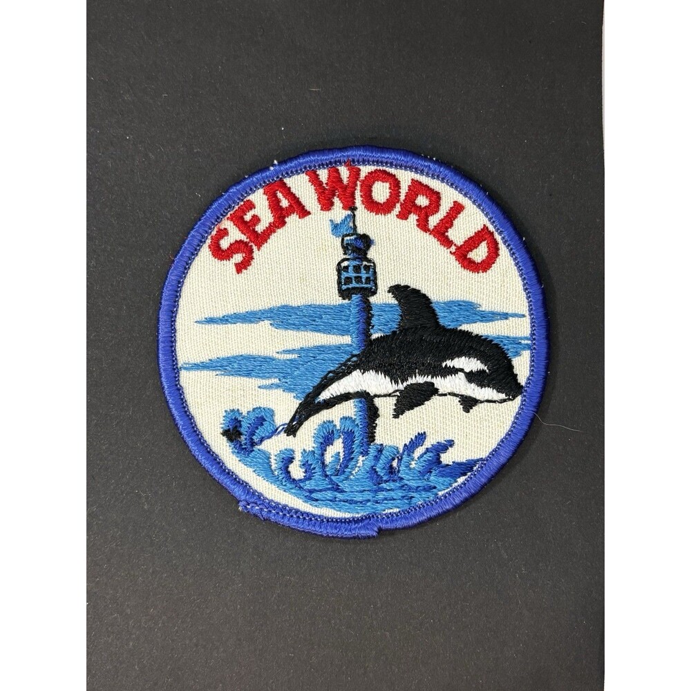 Vintage SEA WORLD Patch SHAMU Souvenir Travel Killer Whale Embroidered Sew On